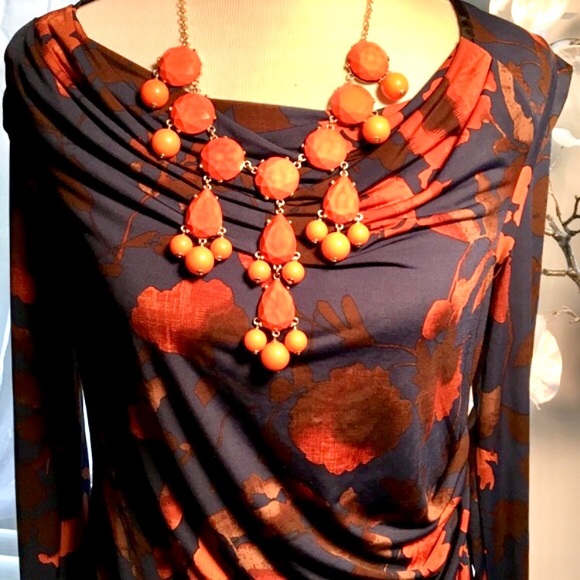 🌸3/$25 Simply Vera Wang Blue & Orange Drape Neck Top with Ruching, Size XS - Picture 8 of 12